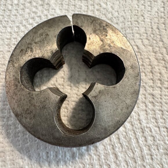 Set of 5 assorted 2" Round Dies - Picture 14 of 15